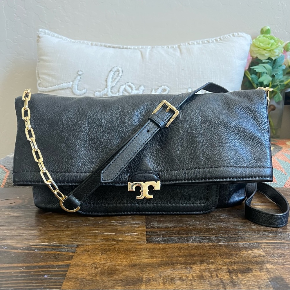 Tory Burch SAMMY $498 Black Leather Foldover Chain Crossbody (Hardly Used)